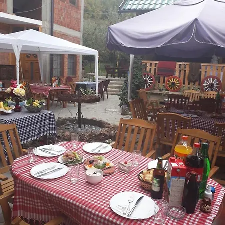 Etno Kuca Petrovic * Strpce