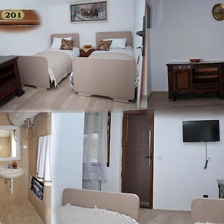 Etno Kuca Petrovic *