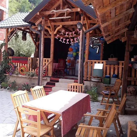 Etno Kuca Petrovic Hotel Strpce